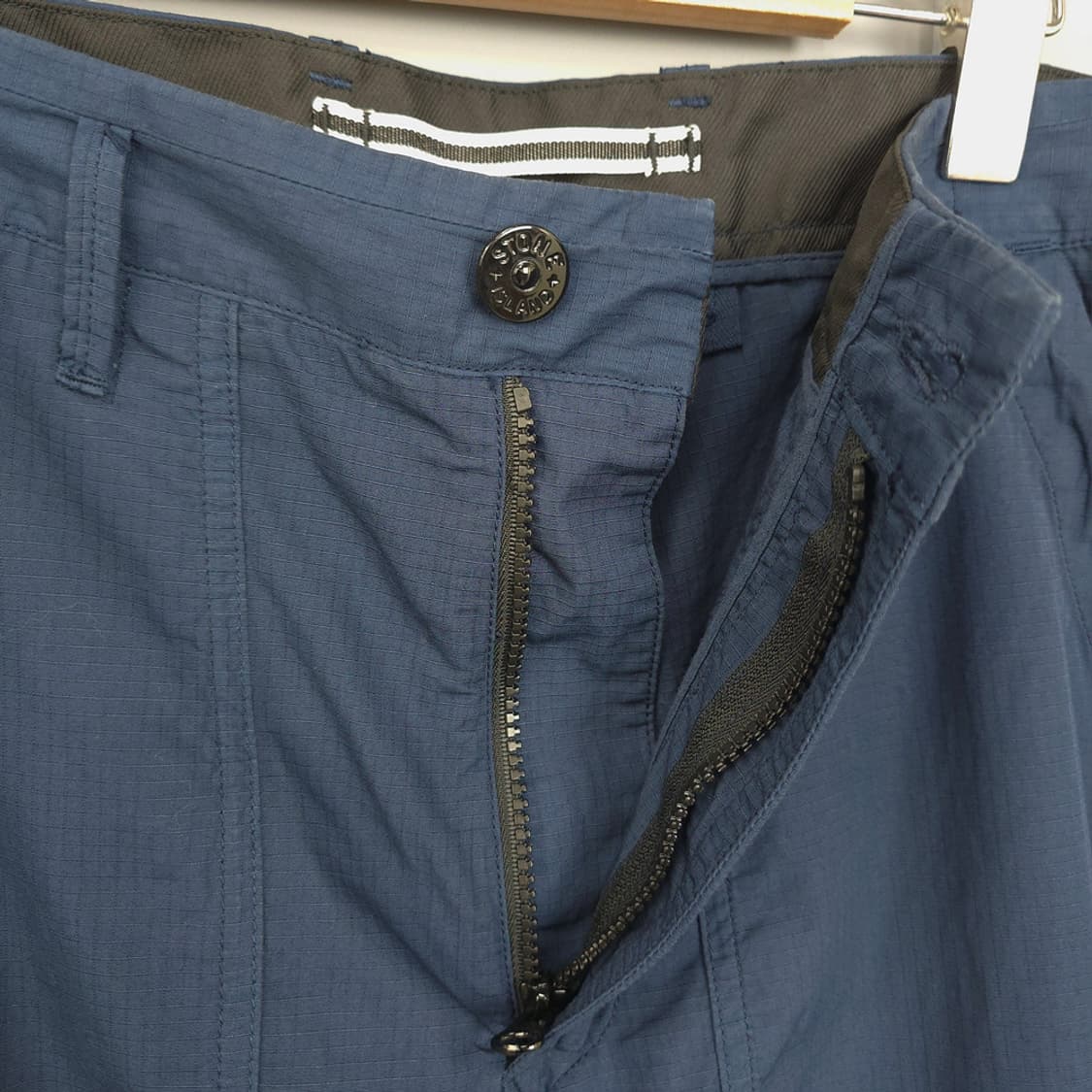 스톤아일랜드 Stone Island 립스탑 패치 팬츠 네이비 W31 상품이미지7