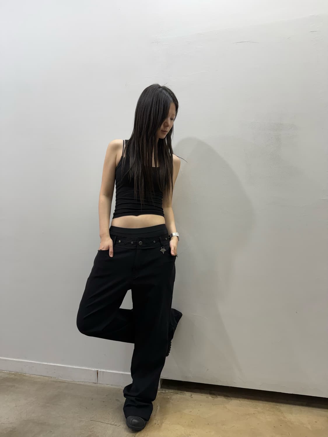 매쉬 디테일 블랙 부츠컷 팬츠 상품이미지4