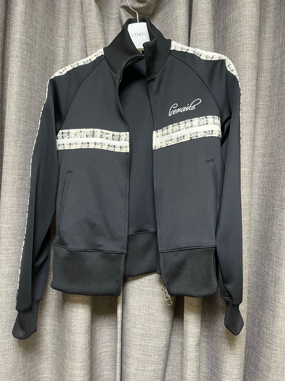 로레일즈 loerails 트랙탑 상품이미지4