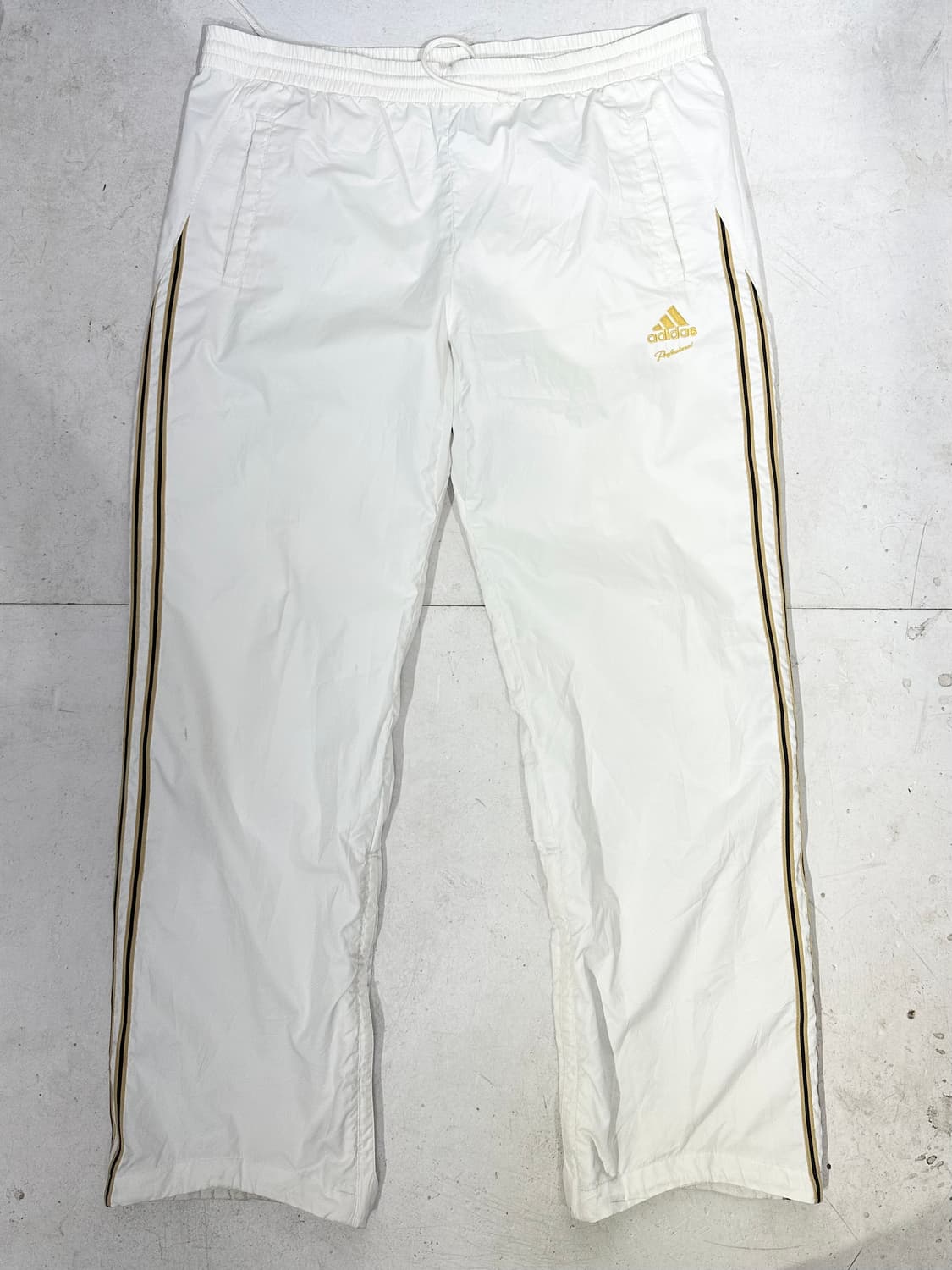 아디다스 화이트 골드 삼선 와이드 트랙 팬츠 추리닝 바지 M 상품이미지4