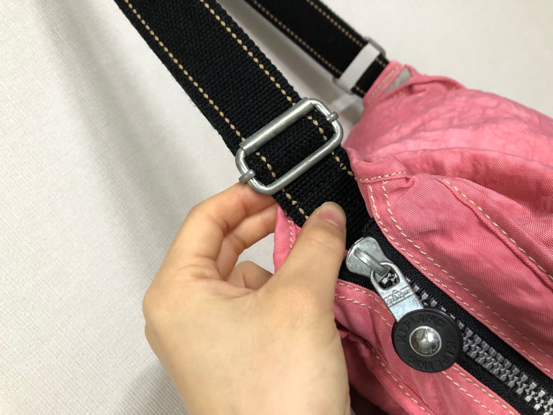 (희귀) 키플링 핑크색 메신저백 크로스백 _ 뉴스보이 모리걸 상품이미지8