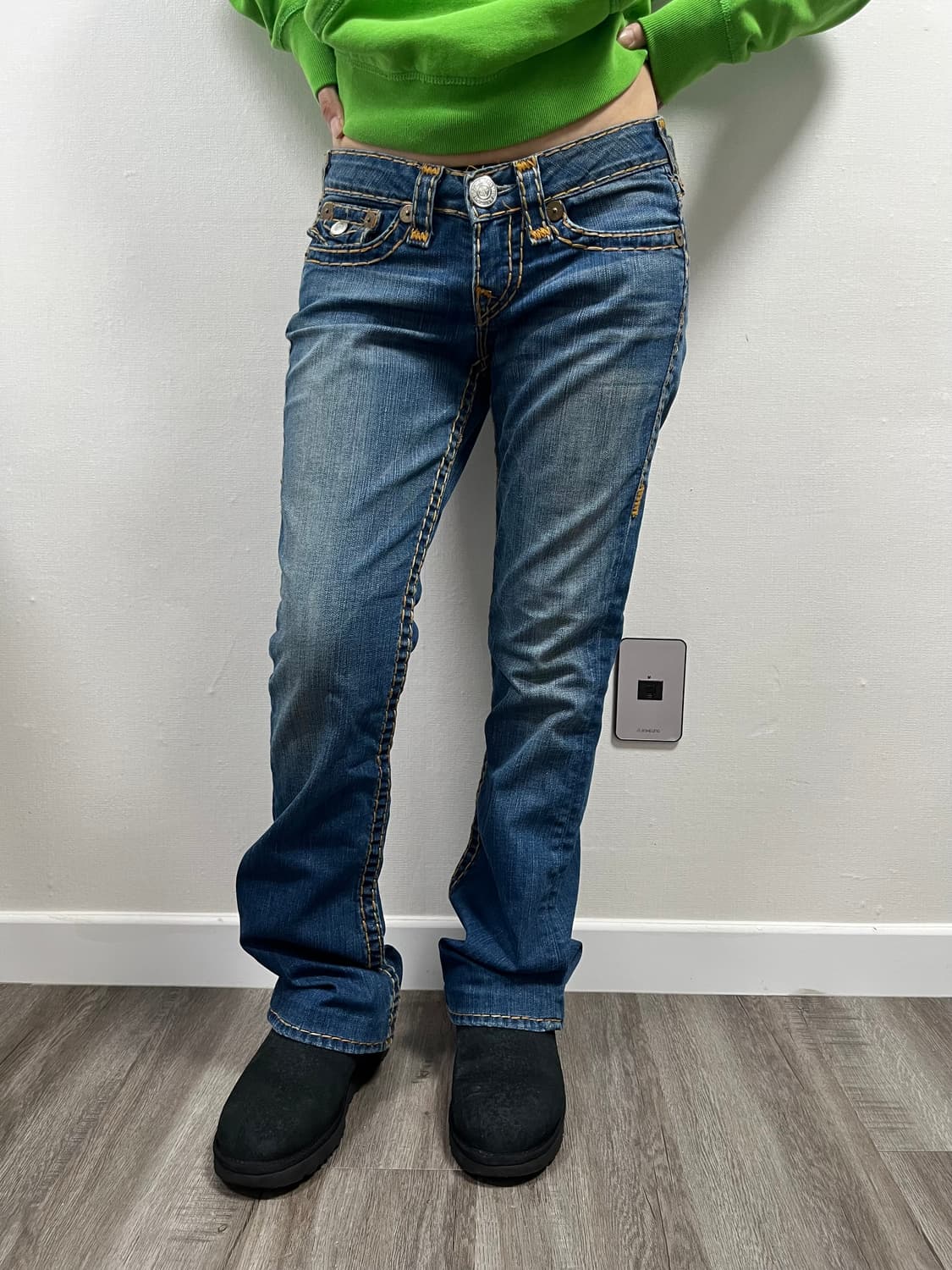 [26] 트루릴리젼 부츠컷 상품이미지2