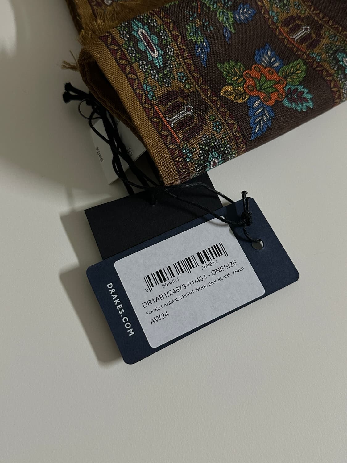 drake’s animals print wool-silk scarf 상품이미지2