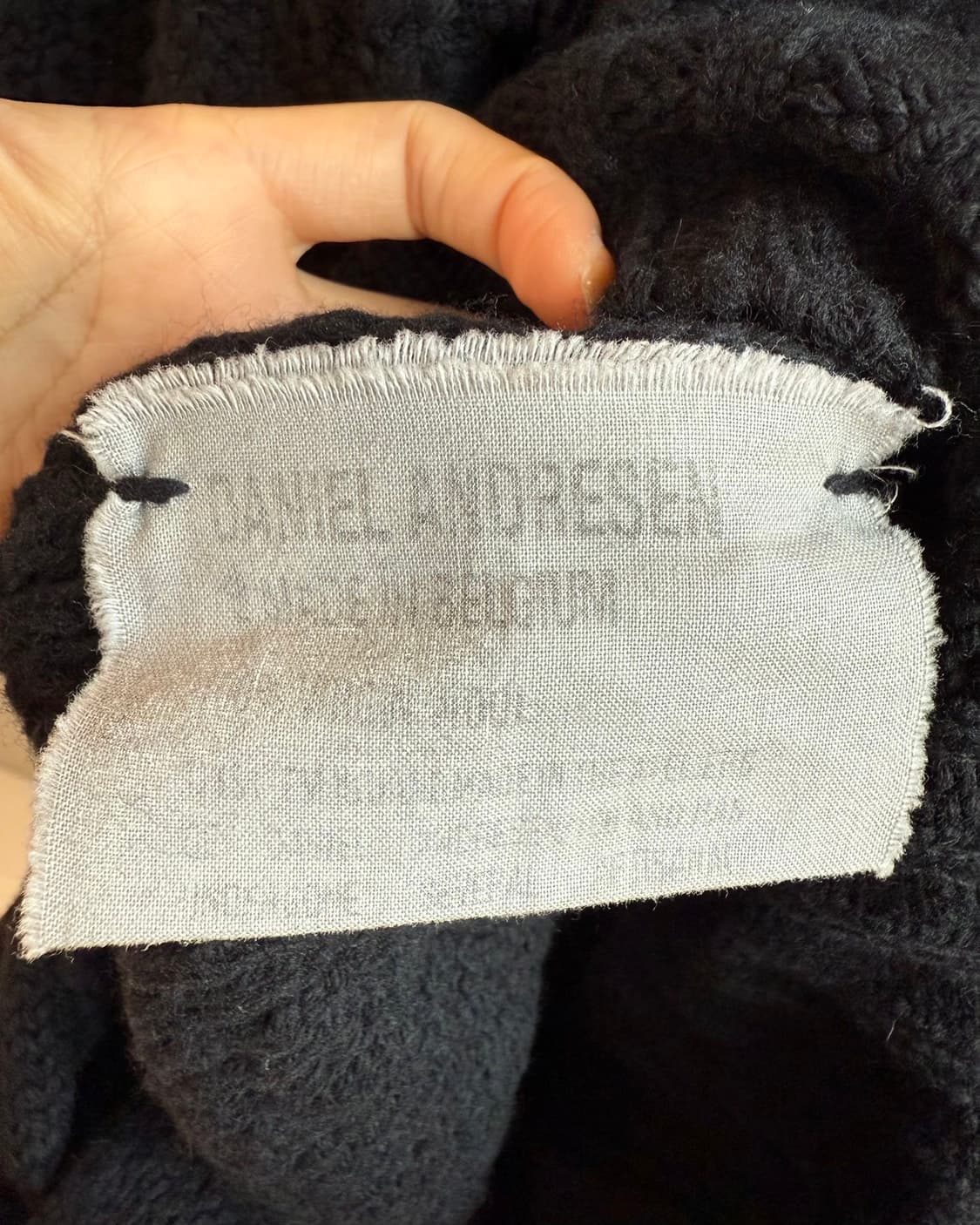 다니엘 안드레센 블랙 드레이핑 울 가디건 코트 상품이미지9