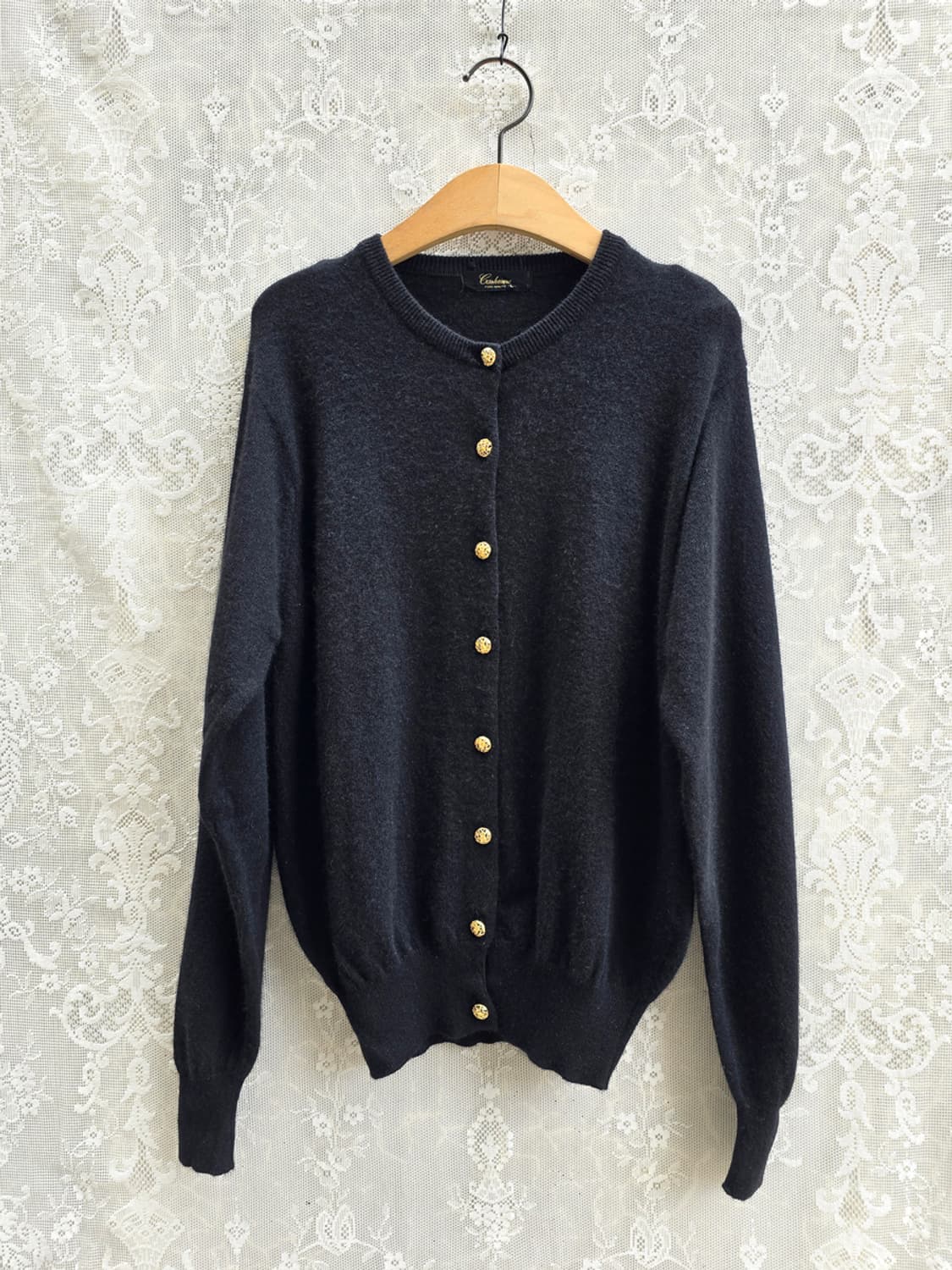 캐시미어 100% 금장단추 가디건 상품이미지1