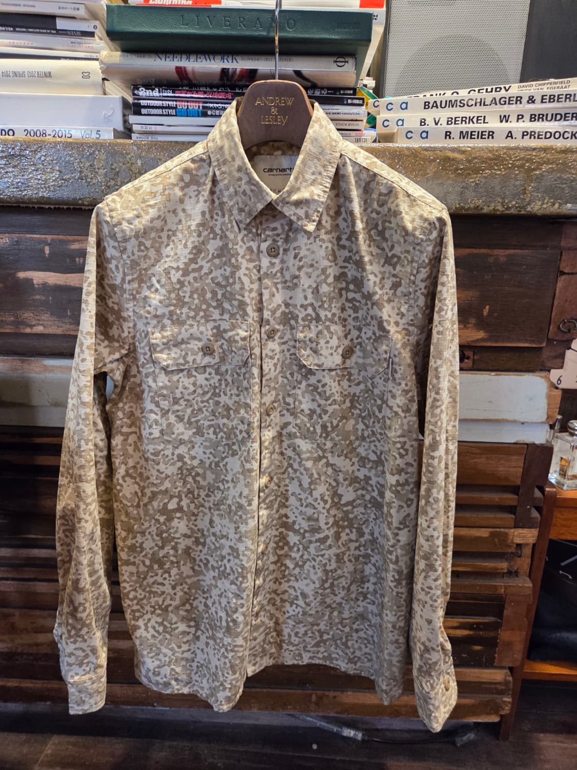 칼하트 워크셔츠  상품이미지1