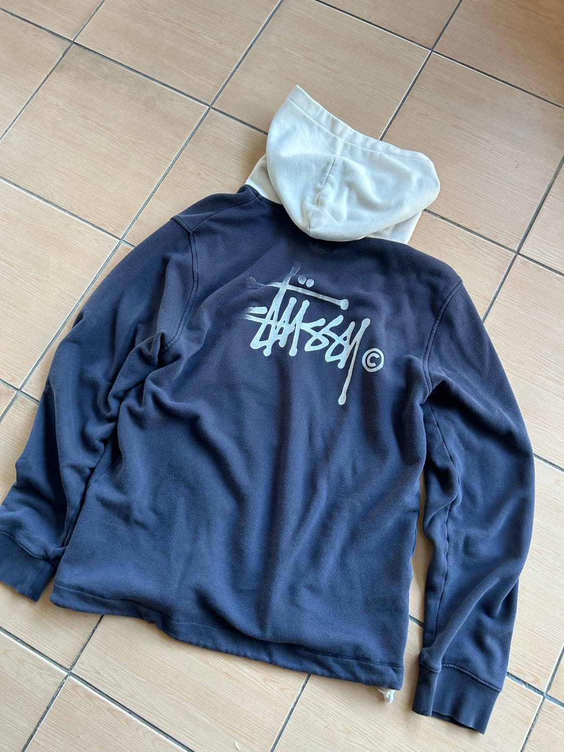 스투시 투톤 후디 상품이미지1