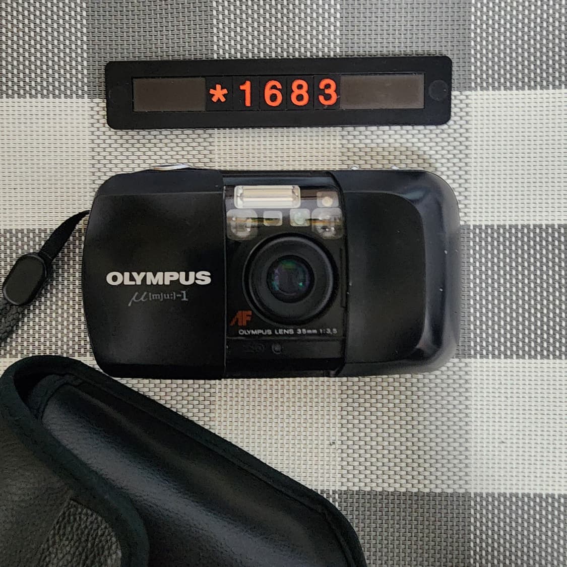 올림푸스 뮤 1 블랙바디 필름카메라 파우치포함 상품이미지2