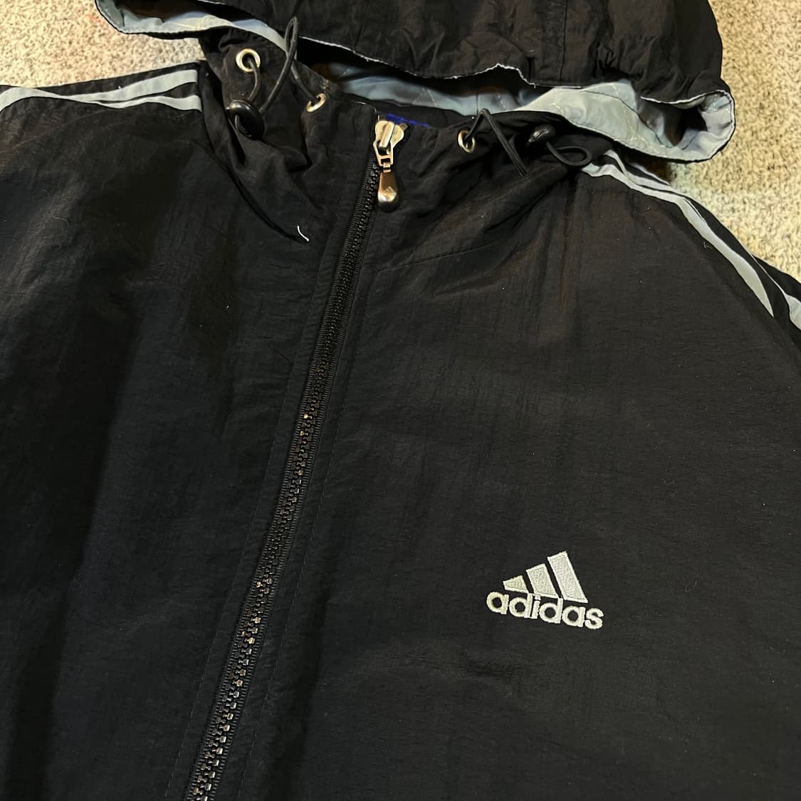 아디다스 올드스쿨 트레포일 점퍼 상품이미지2