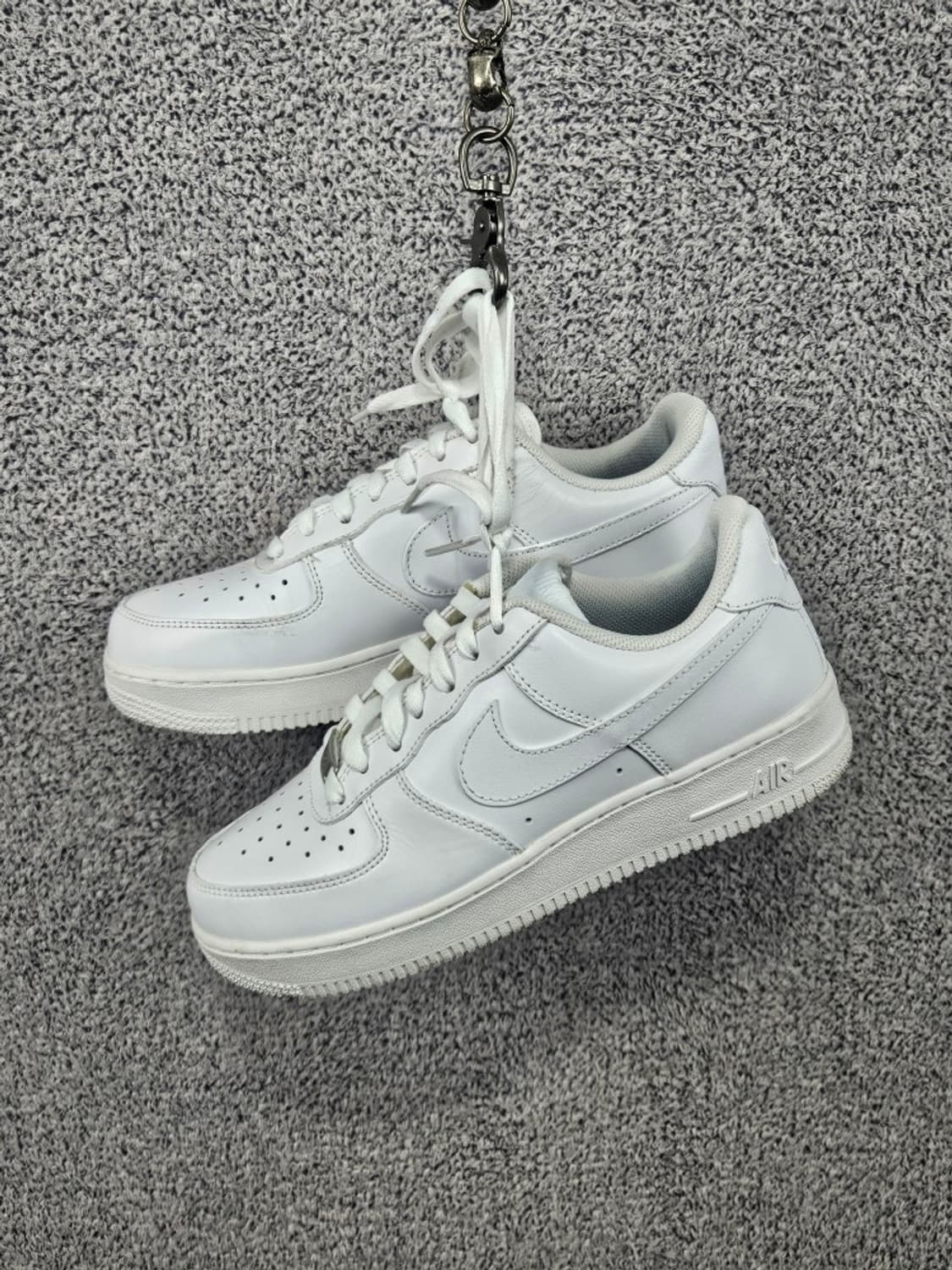 나이키 에어 포스 1 '07 로우 스니커즈 (245mm) / 11690 상품이미지1