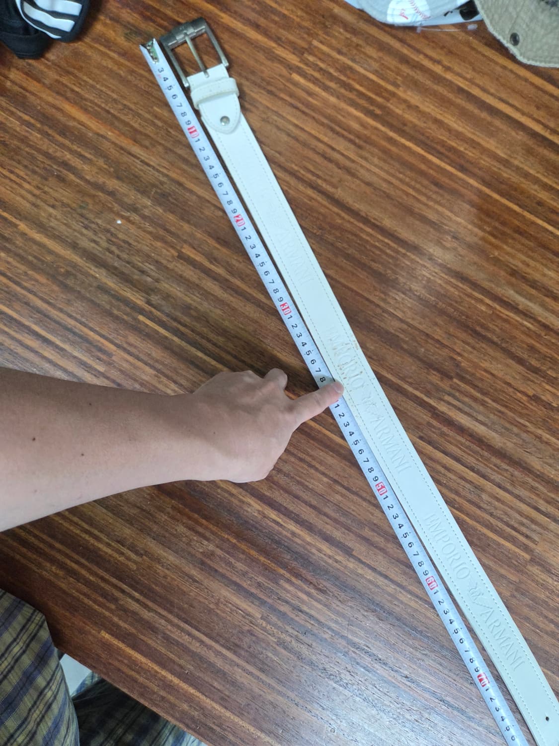 엠프리오 아르마니 레터링 화이트 가죽벨트 96cm 상품이미지9