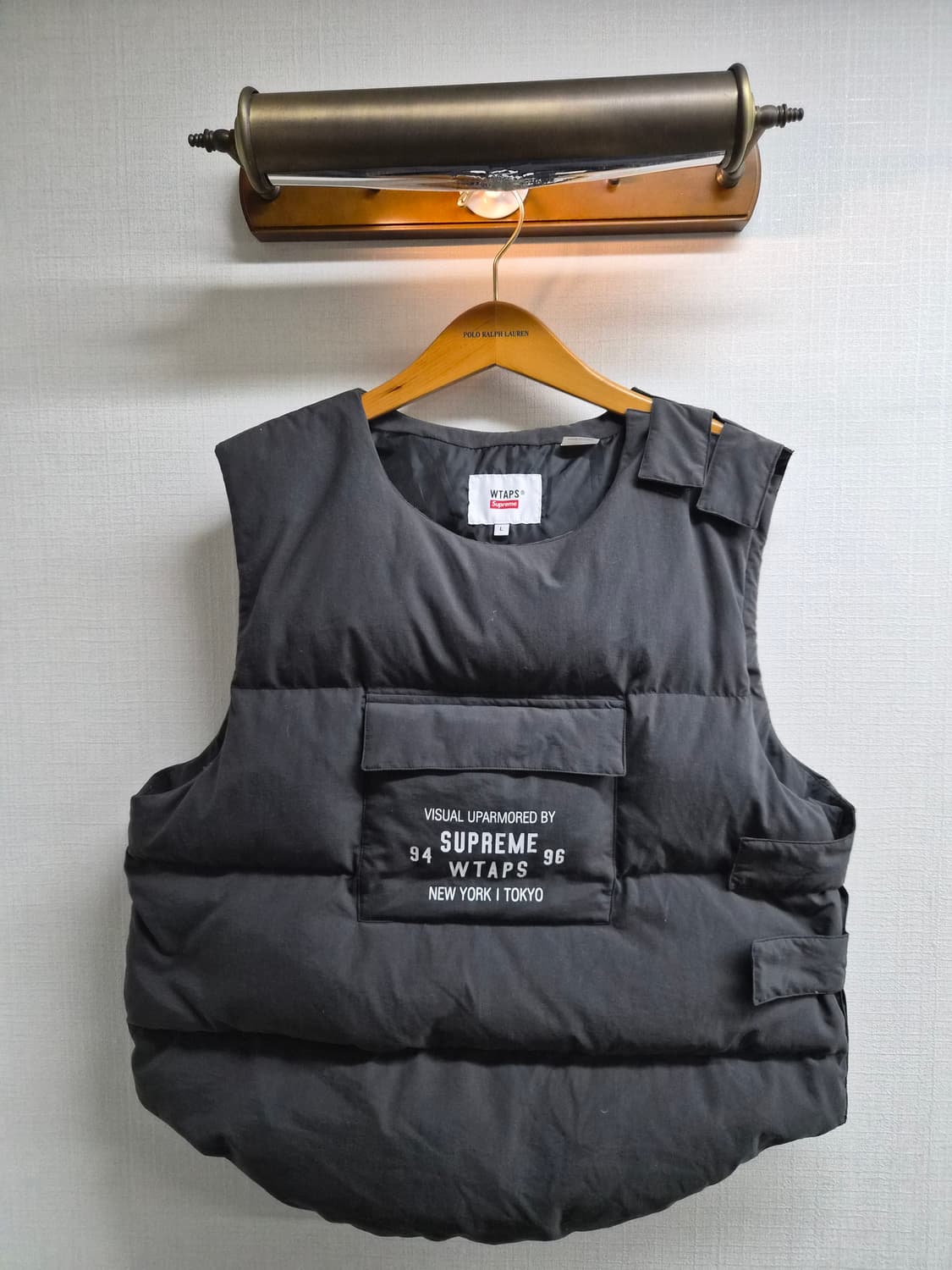 L) 슈프림 X WTAPS 21FW 택티컬 다운 베스트 팝니다 상품이미지1