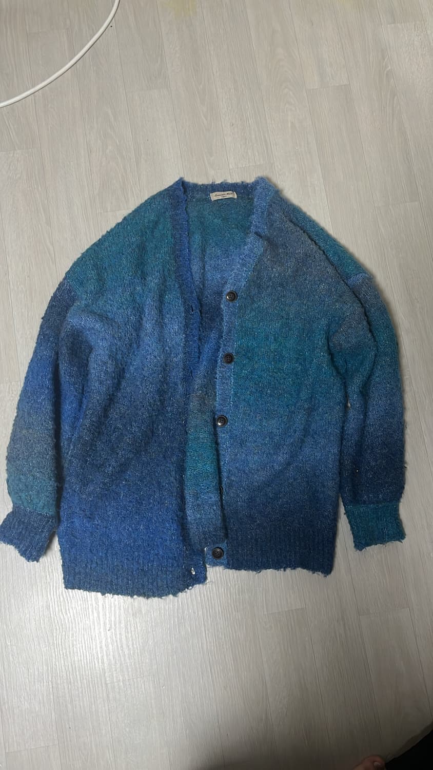 그라데이션 블루톤 빈티지 가디건 상품이미지1