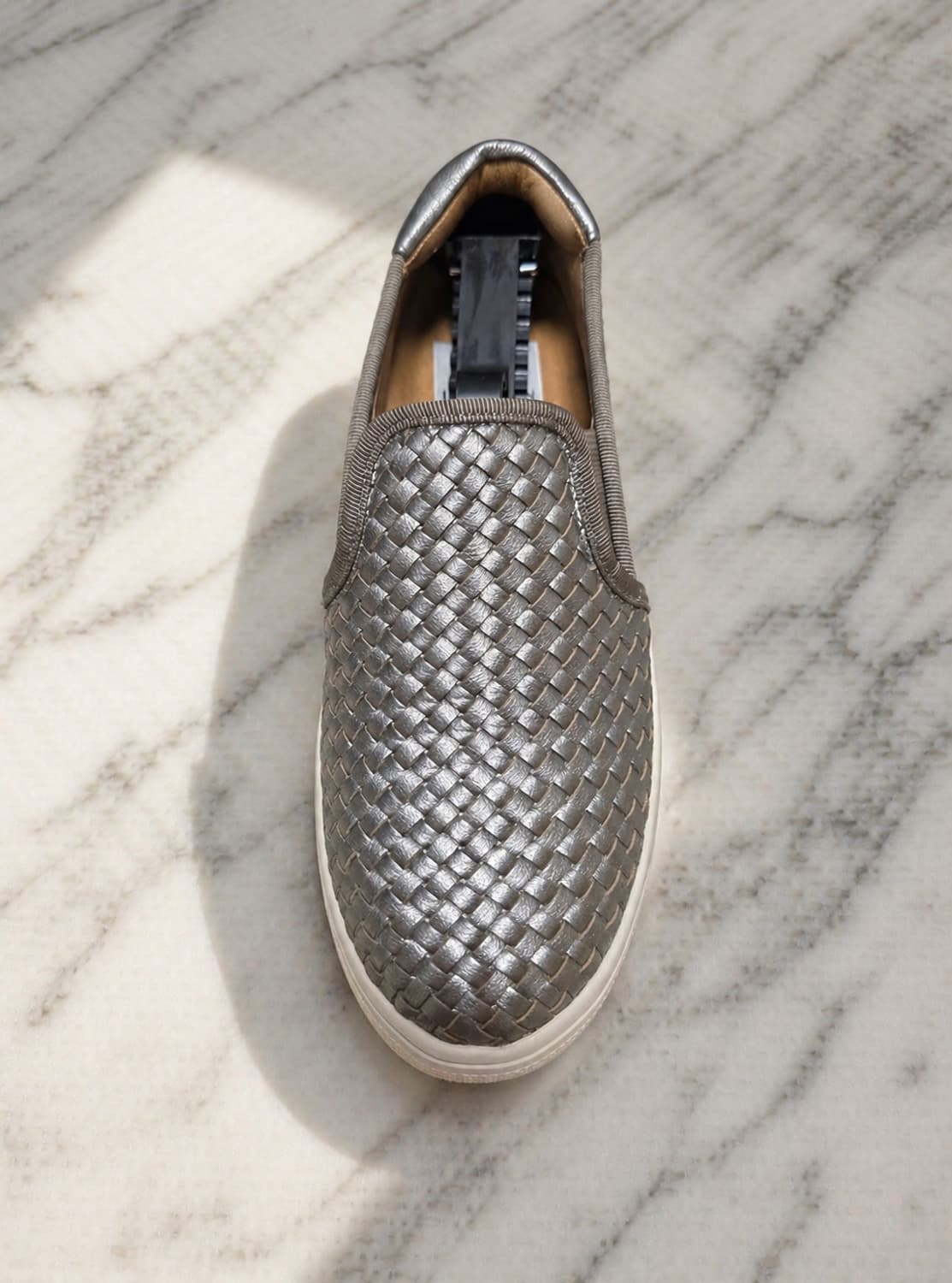 랑방온블루 메쉬 슬립온 실버 / 22 (215~220) 상품이미지6