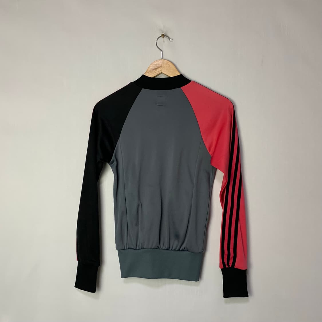 아디다스 져지 회색/핑크/블랙 빈티지 여성 집업 xs 상품이미지4