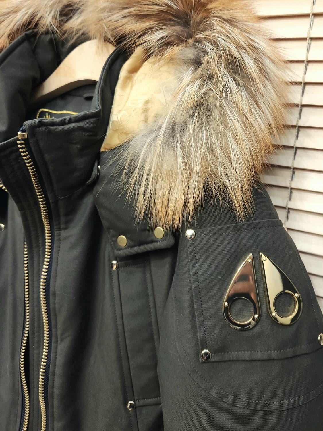 (새상품)무스너클 골드 발리스틱 여성S 상품이미지2