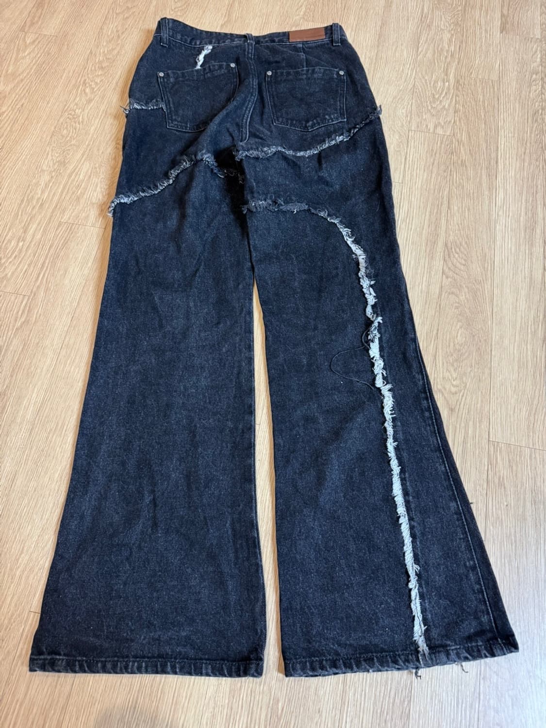앤더슨벨 포우먼 karis rough line low cut jeans  상품이미지4