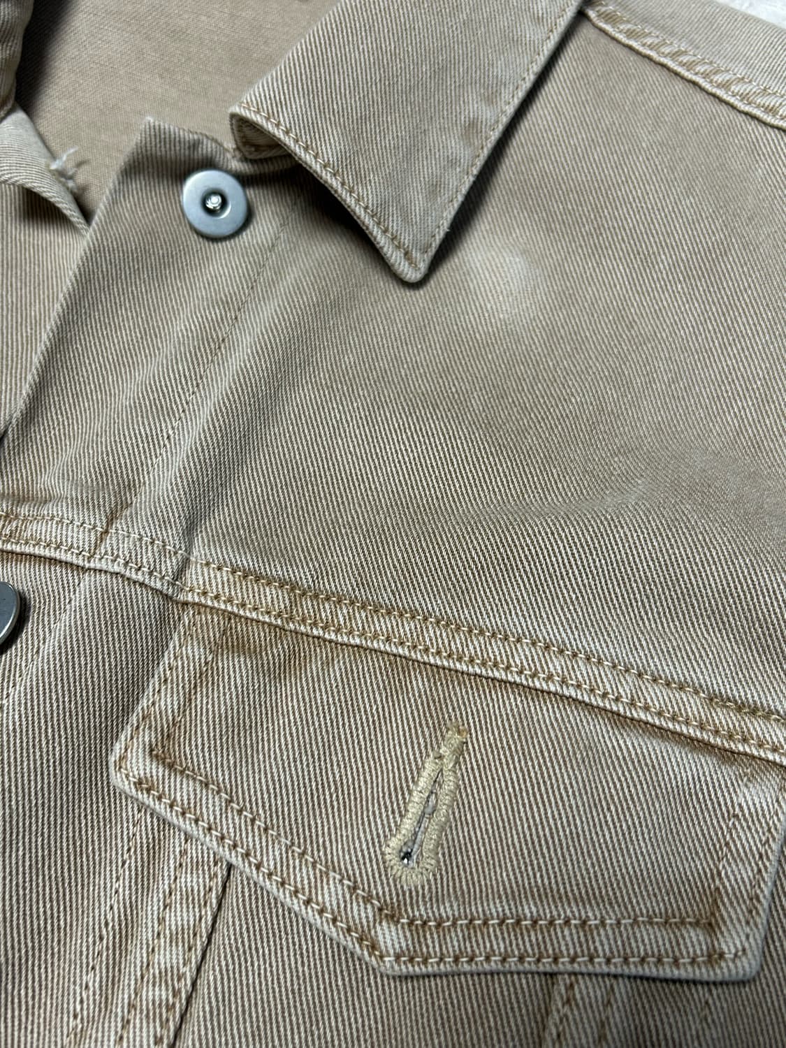시엔느 90‘s 핀턱 데님 자켓 베이지 상품이미지3