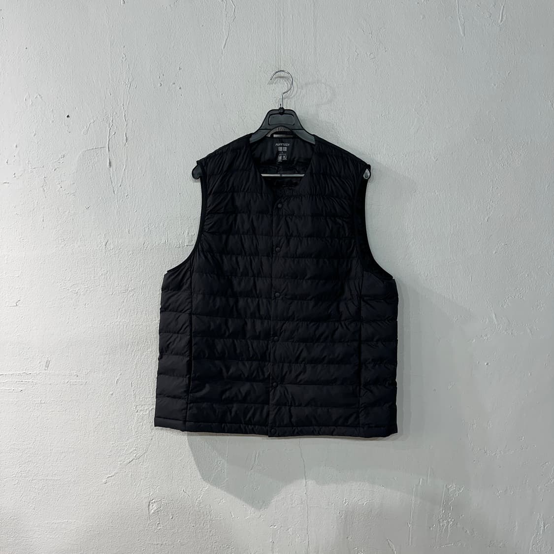 유니클로 퍼프테크 경량패딩조끼 여성L 상품이미지1