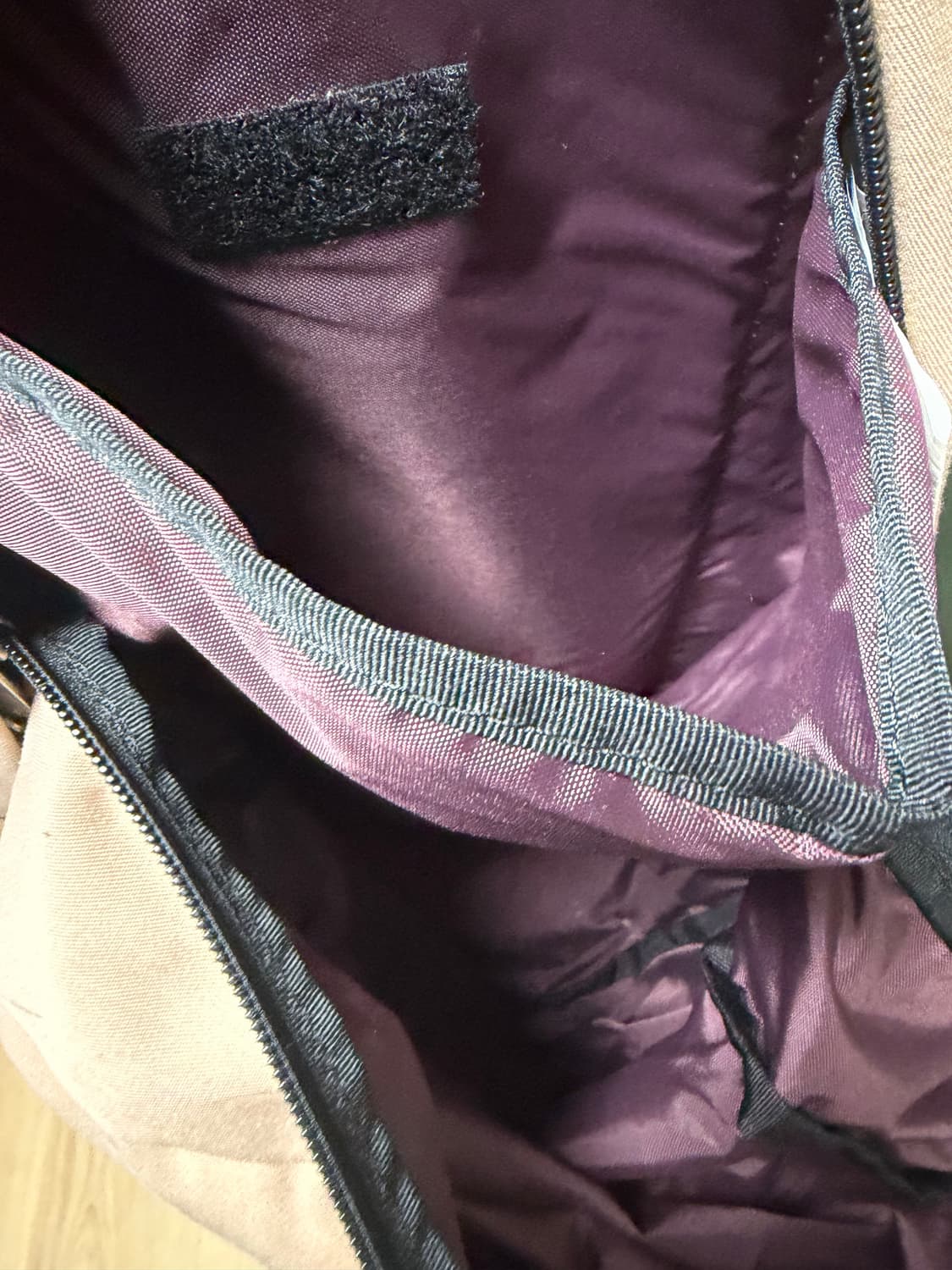 이우가마카라스 노티드 백팩 미스티 로즈 상품이미지5