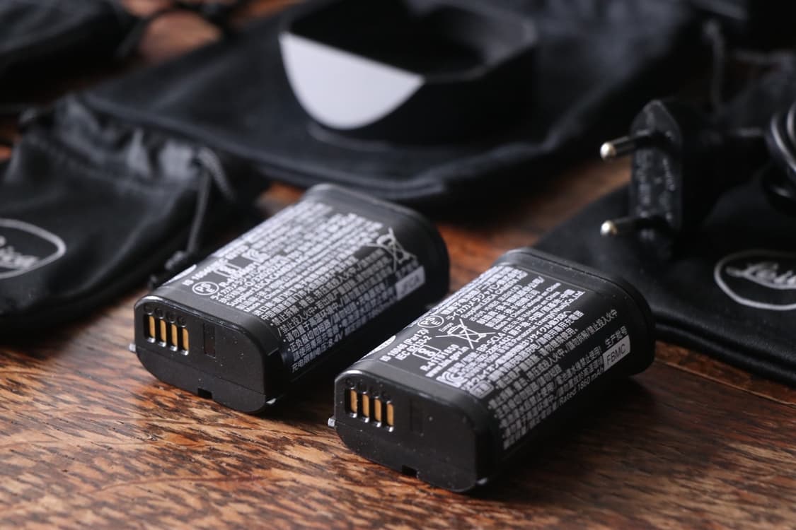 라이카 Q2 모노크롬 풀박스 상품이미지6