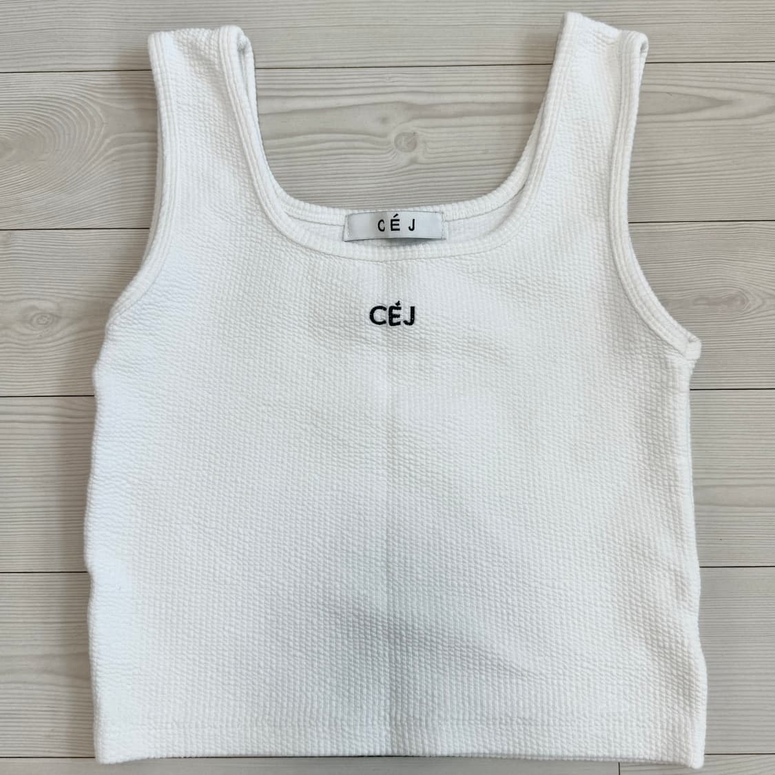 로고 골지 크롭 슬리브리스 상품이미지1