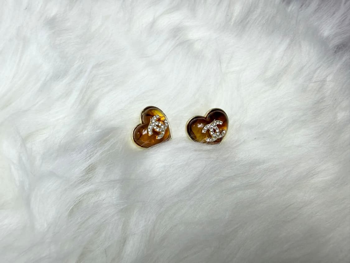 샤넬 오로라 하트 CC 포인트 이어링 상품이미지7