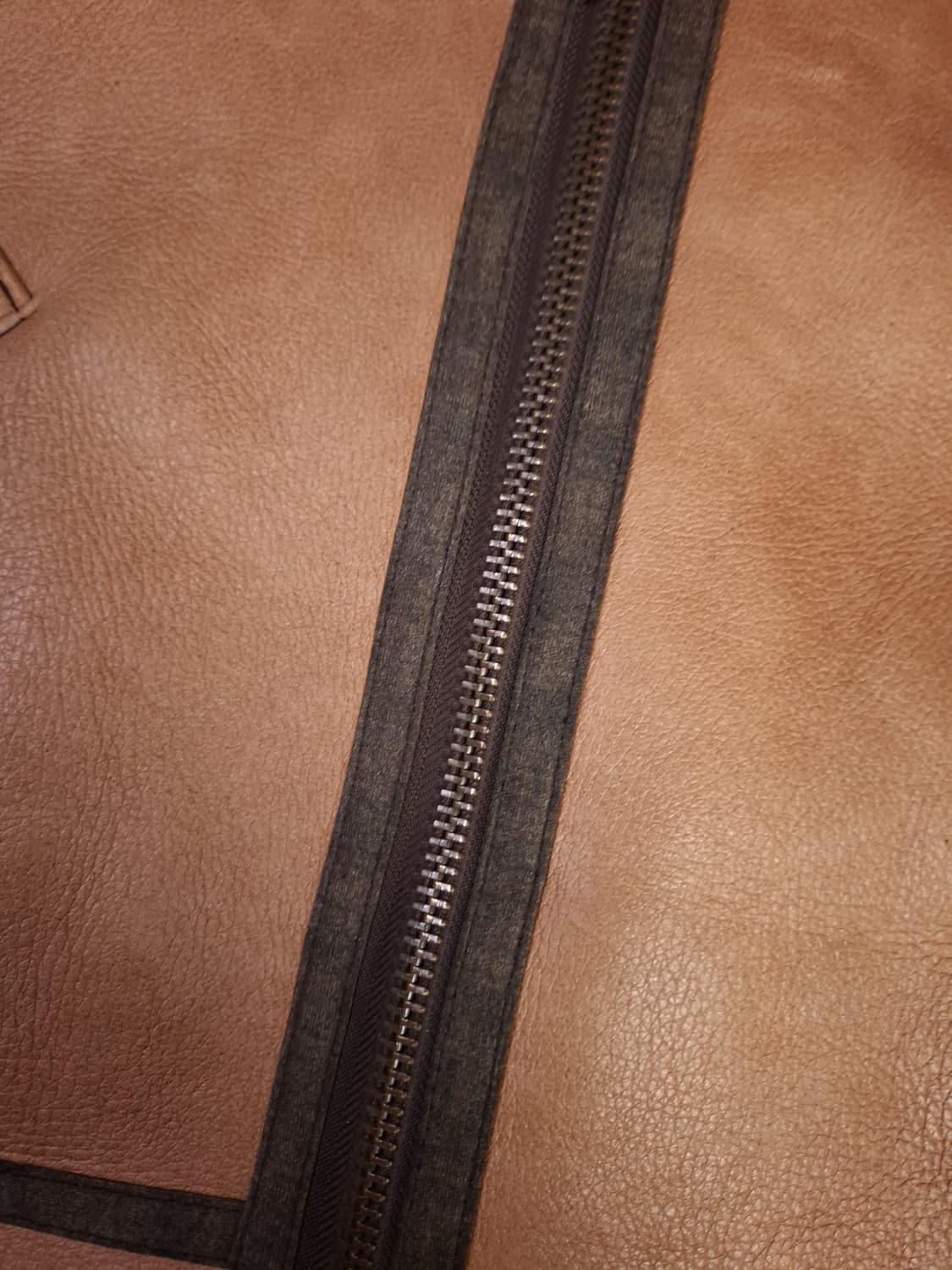 90's 국내산 미공군 B-3 TYPE 천연가죽 항공 폭격기 무스탕 상품이미지6