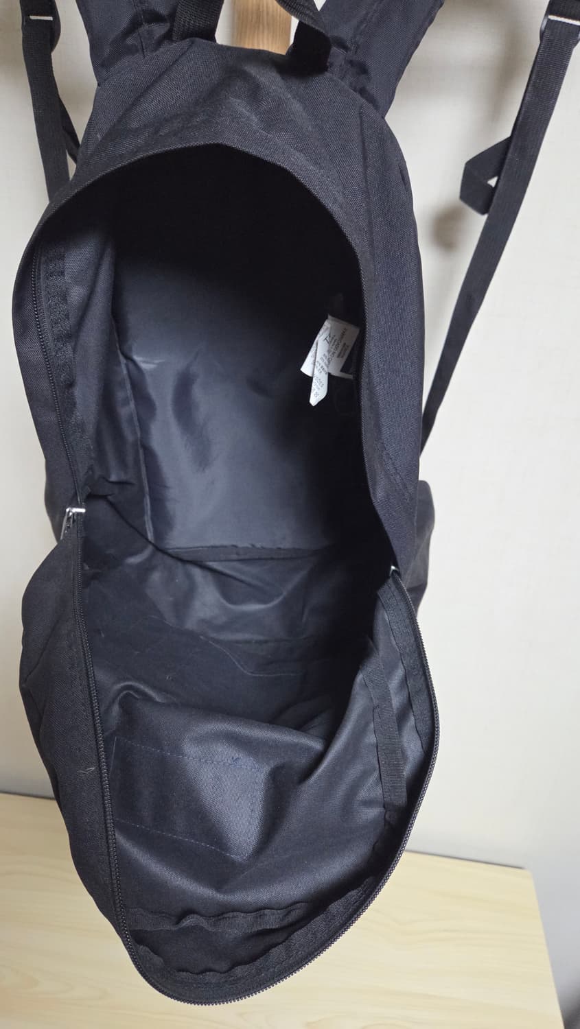 잔스포츠 검정 백팩 상품이미지3