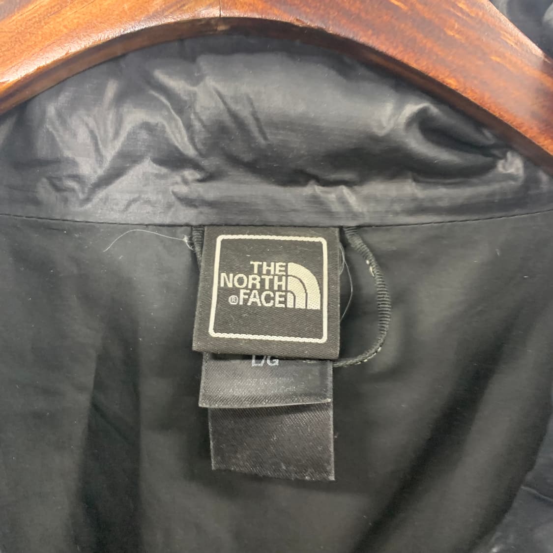 노스페이스 블랙 퀼팅 경량 패딩 상품이미지9