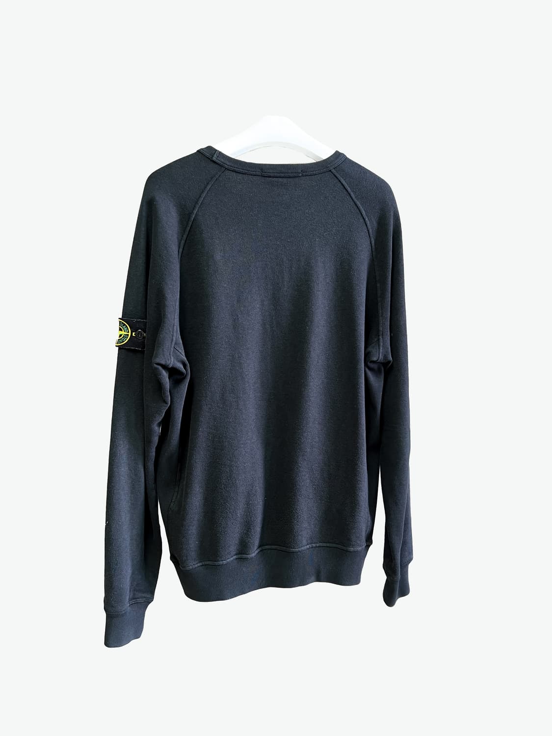 [M/매장판] 스톤아일랜드 와펜 맨투맨 상품이미지2