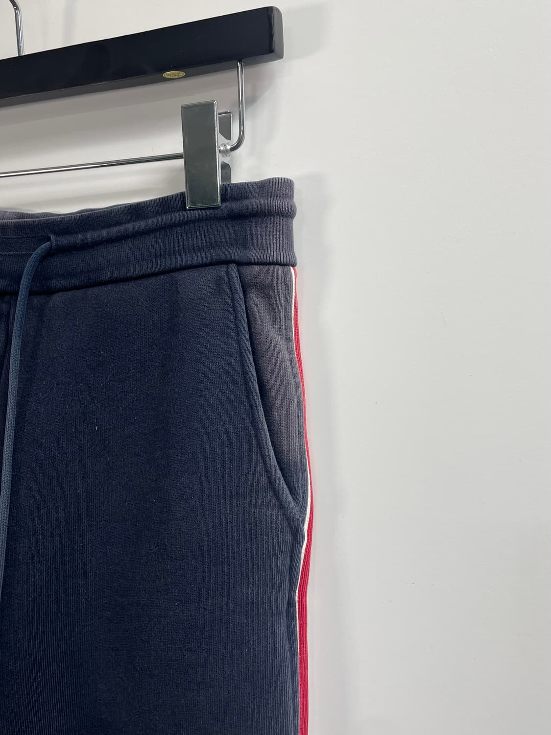 톰브라운 삼선 트레이닝 조거팬츠 (onp.32)   상품이미지4