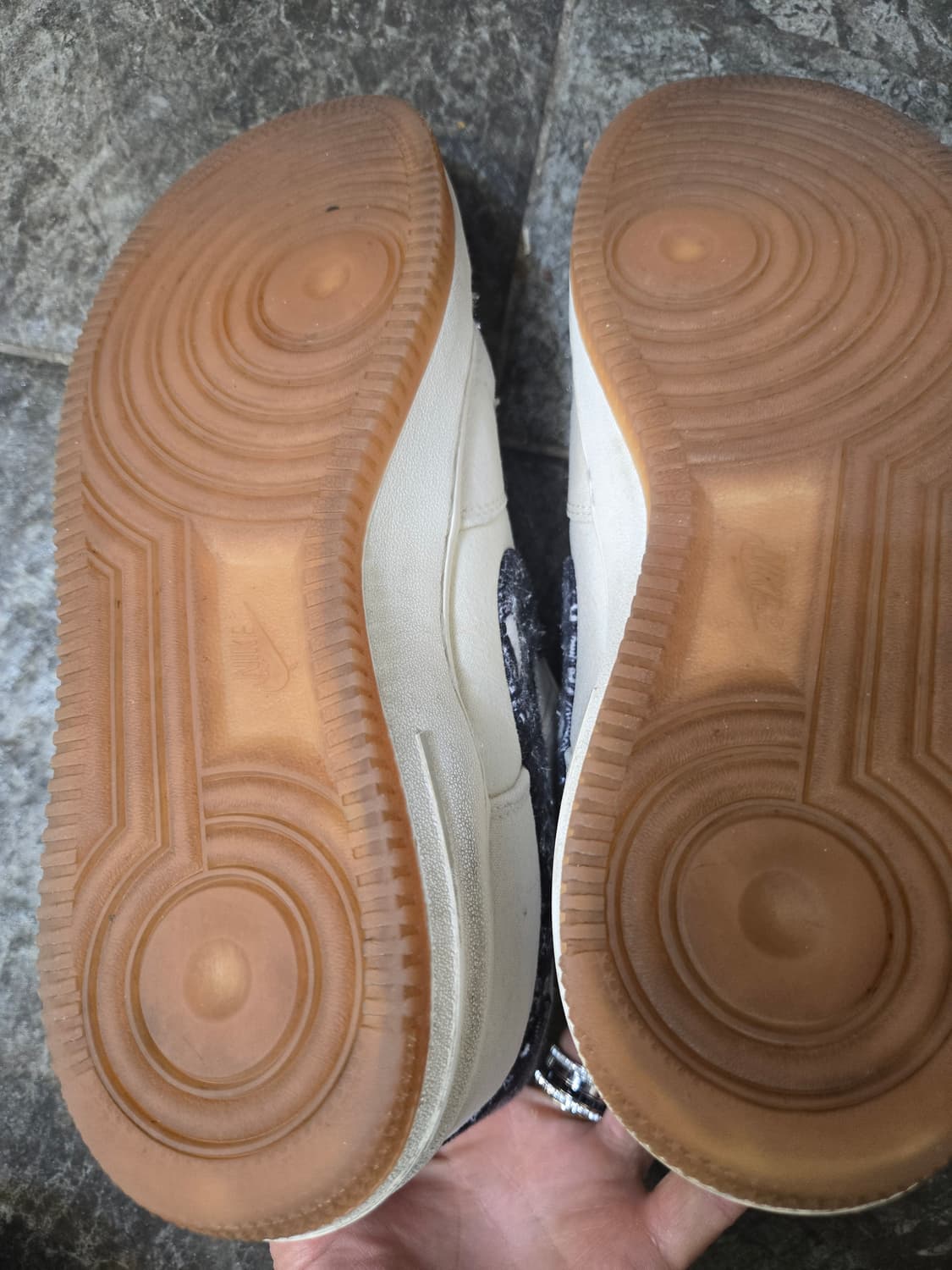 나이키 에어포스 페이즐리 스우시 크림 상품이미지6