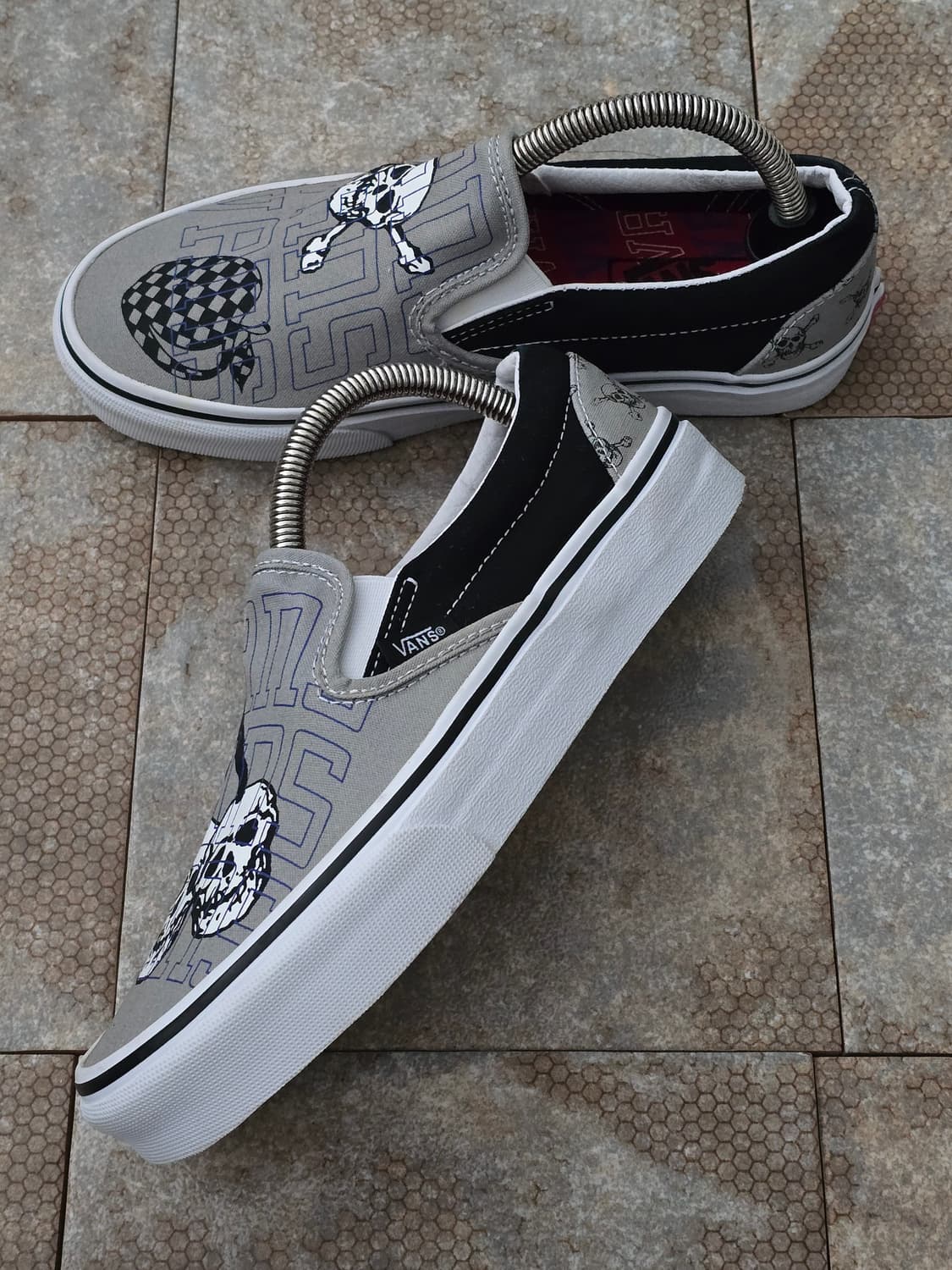 (235)반스 스컬 레터링 슬립온 상품이미지3