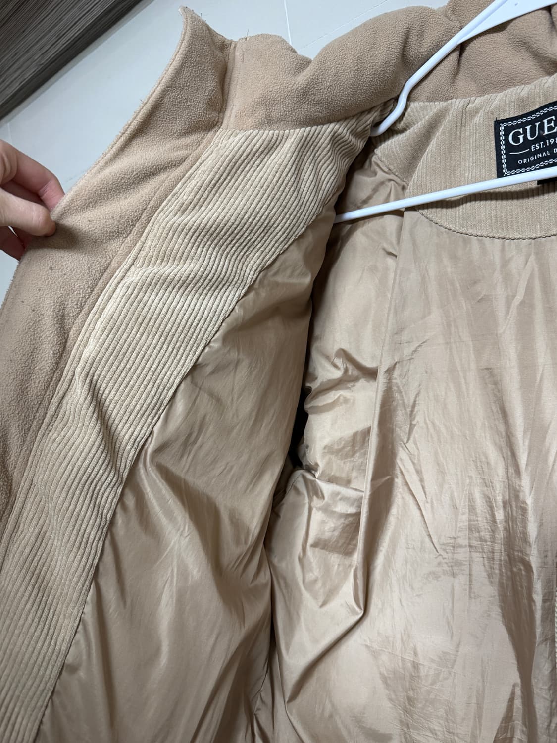 Guess 브라운 패딩 상품이미지3