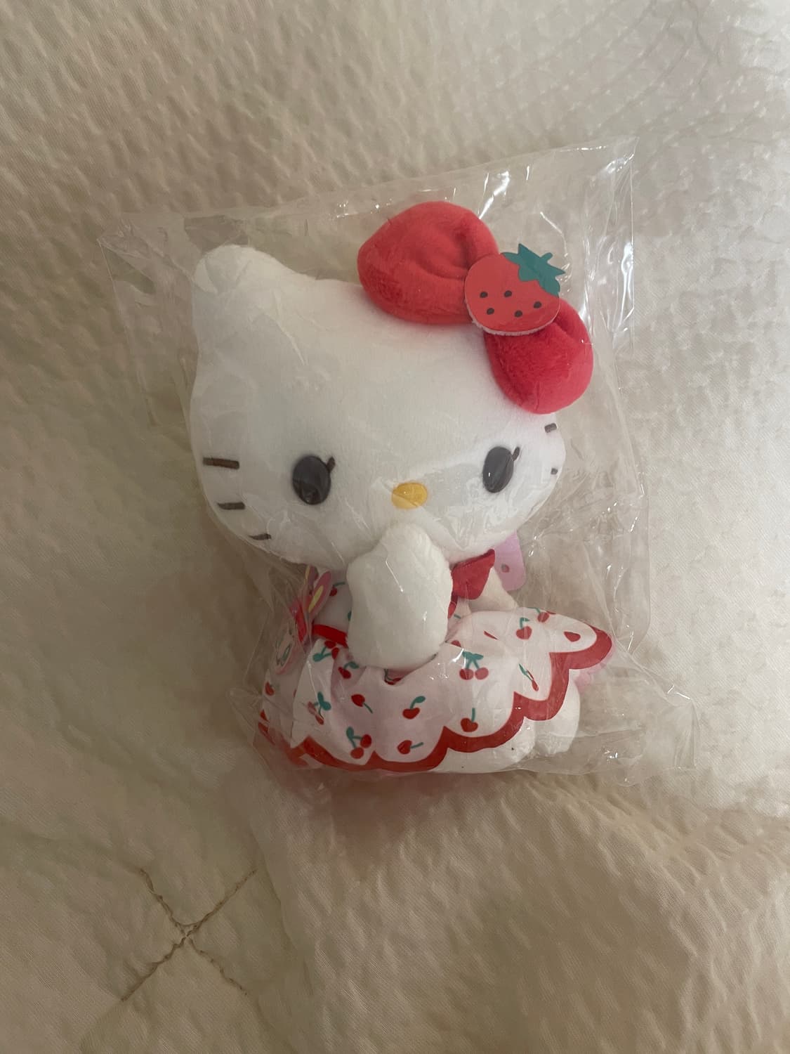 산리오 헬로키티 메조피아노 마스코트 키링  상품이미지1