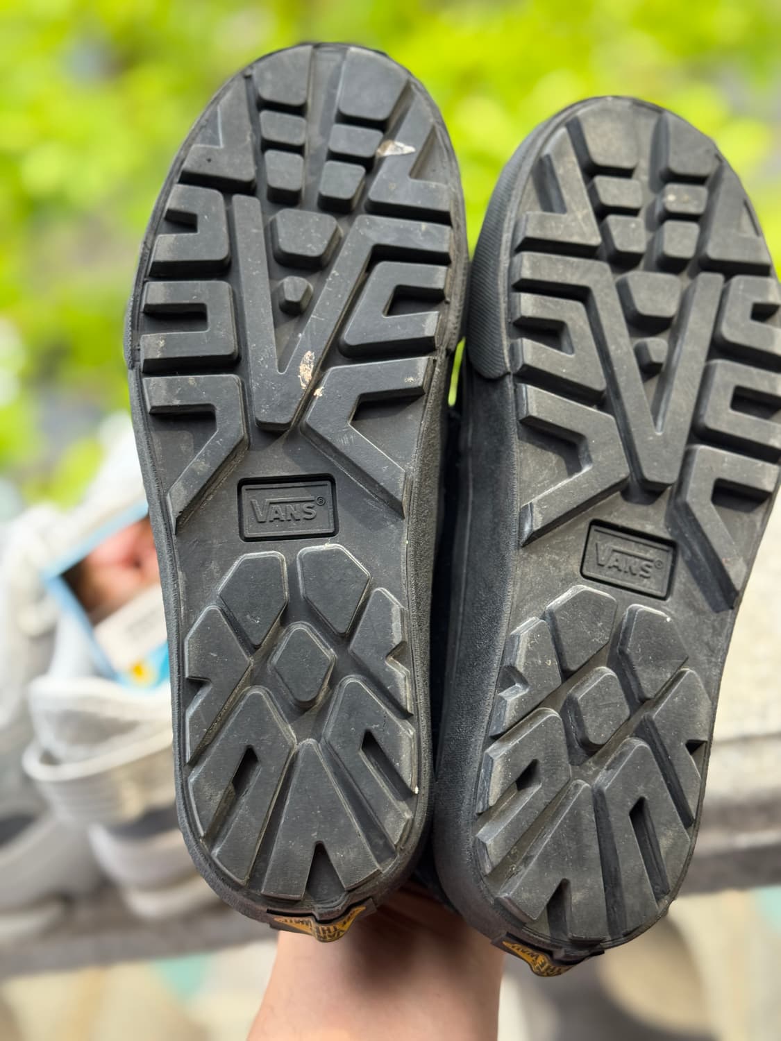 반스x비비안웨스트우드 콜라보 슬립온 235 상품이미지5