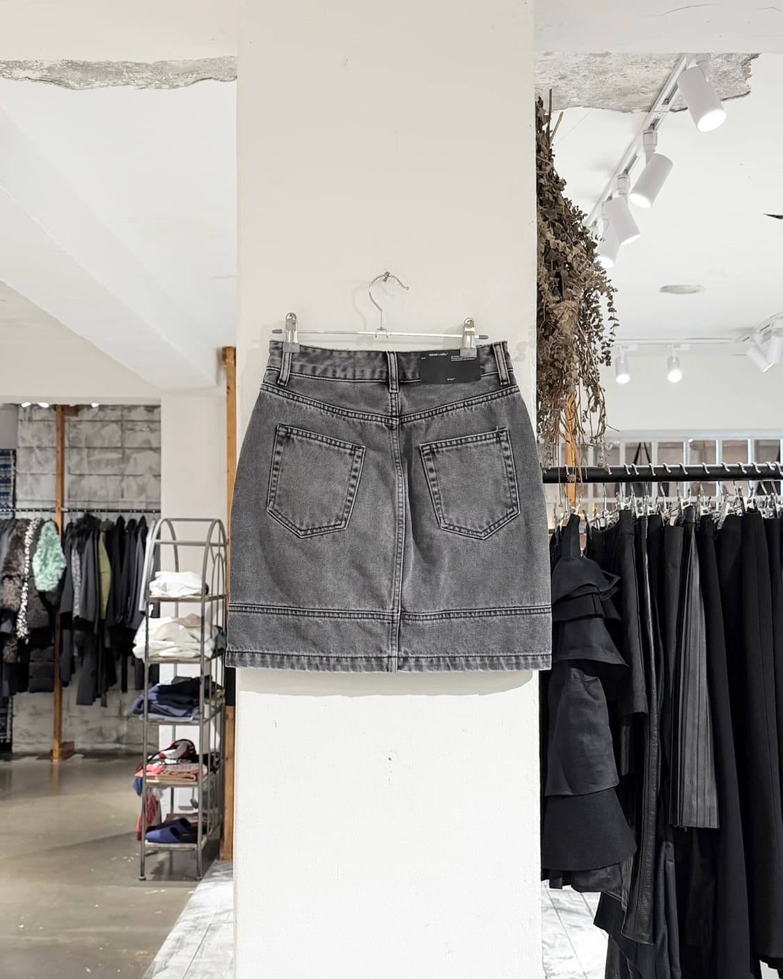 오프화이트 데님 미들 지퍼 미니 스커트 상품이미지4