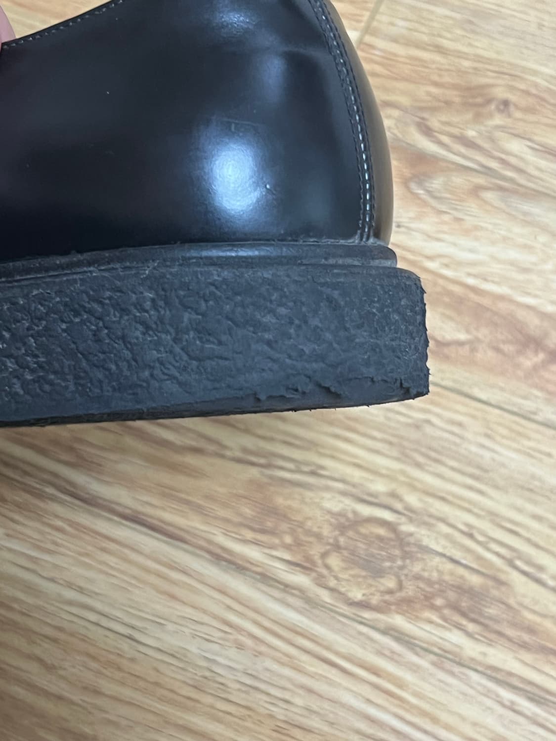 14f/w 생로랑 싱글몽크 레더 클리퍼 41사이즈 팝니다. 상품이미지6