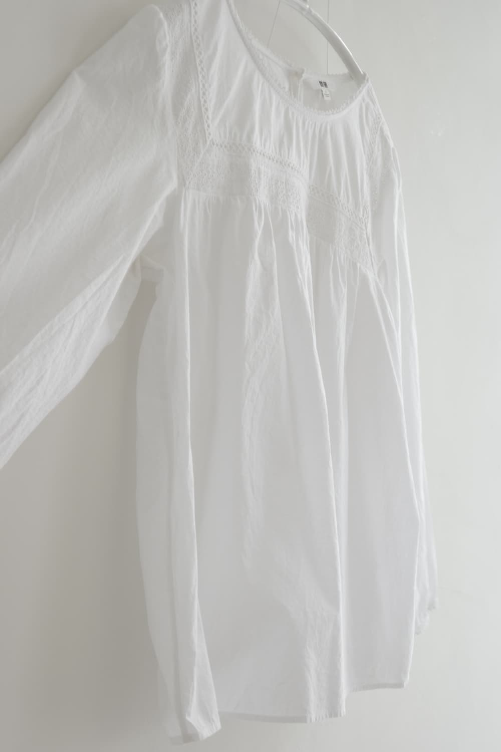 UNIQLO 화이트 레이스  코튼 블라우스 상품이미지5