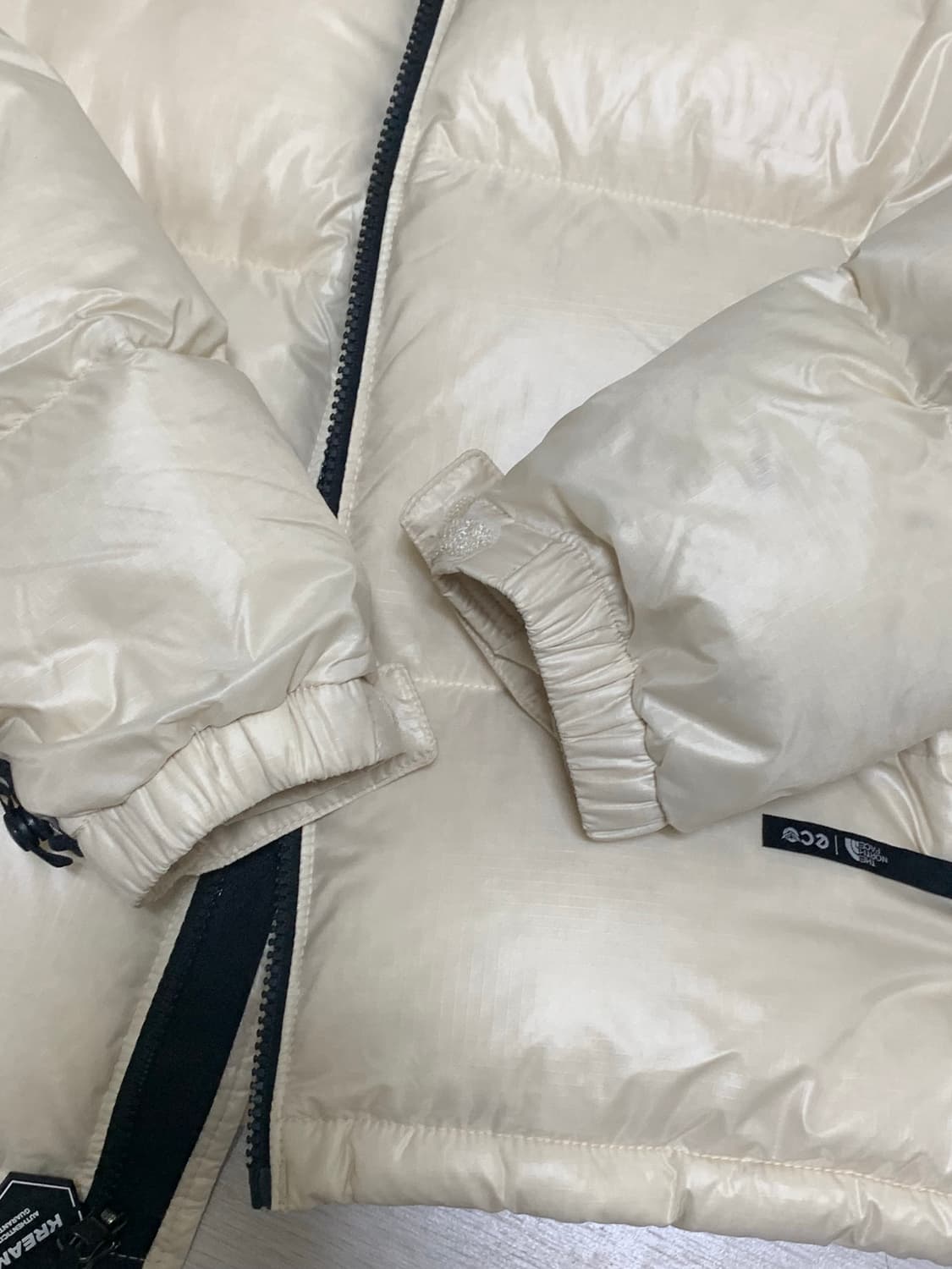 (새상품) 노스페이스 1996 에코 눕시 크림s 상품이미지5