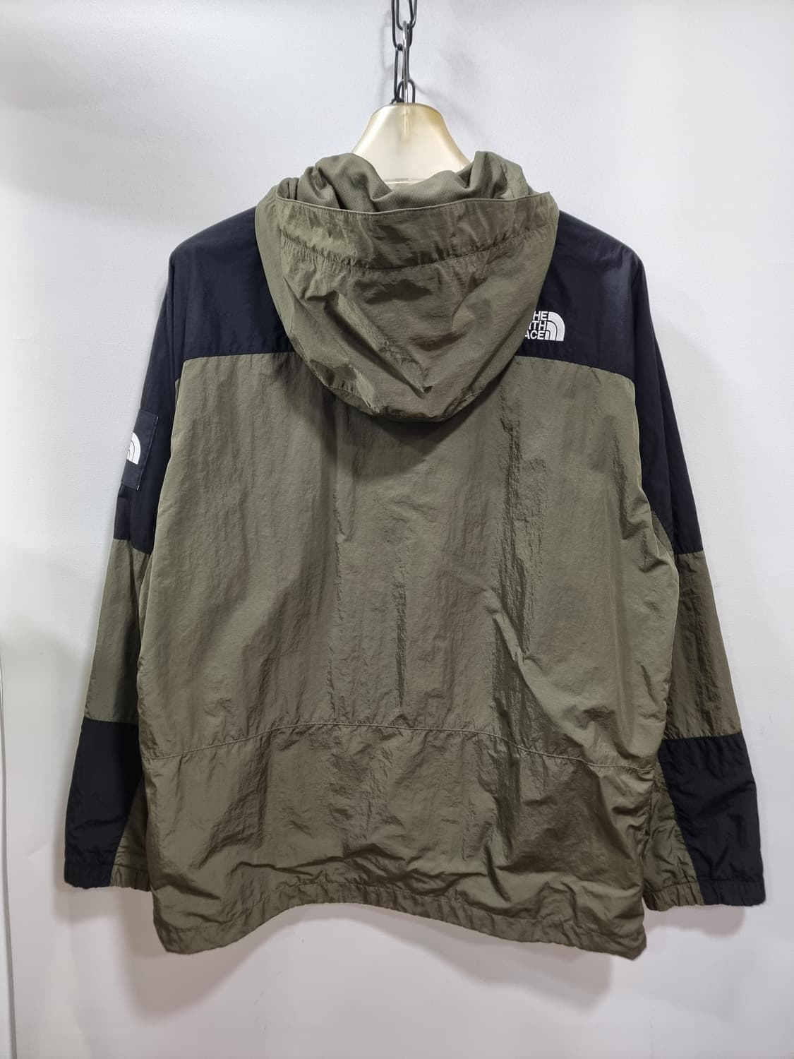 노스페이스 바람막이 (D26 상품이미지2