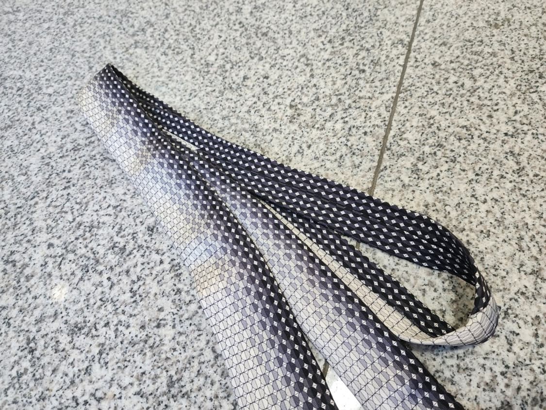 프라다 정품 넥타이  상품이미지2