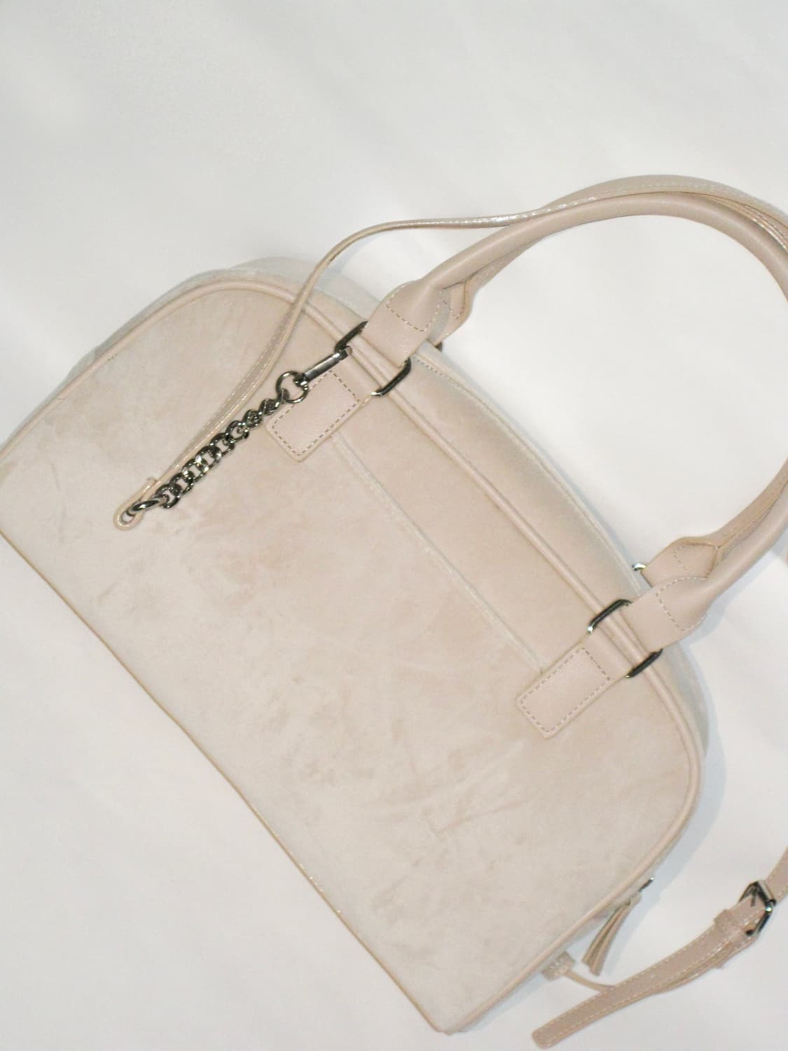 쥬시 꾸뛰르 베이지 벨로아 스쿨 토트백 + 리본 챰 상품이미지5