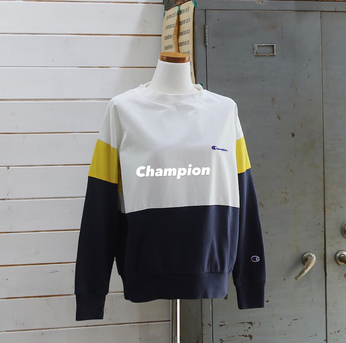 Champion 웜업 맨투맨 (여성용 M) 상품이미지1