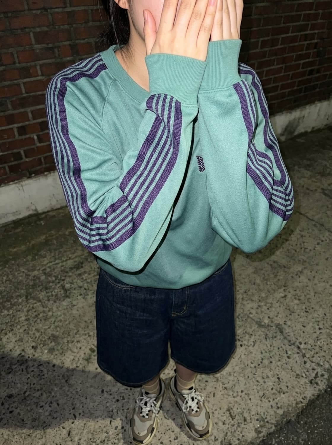 니들스 파필리온 트랙 크루넥 맨투맨 상품이미지1