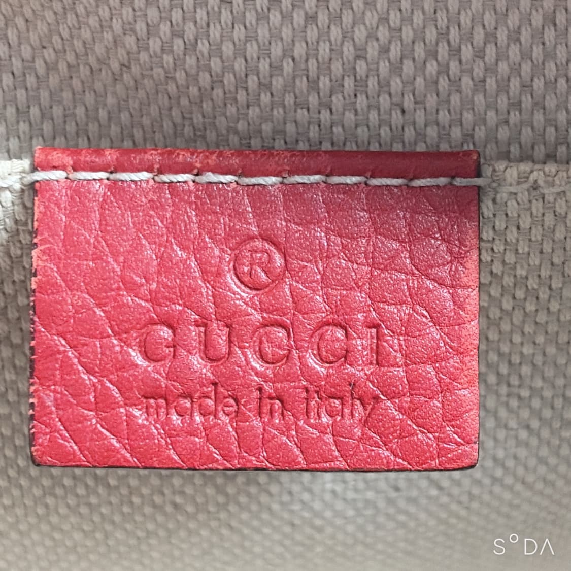 구찌 소호 디스코백 레드 태슬 크로스백 상품이미지7