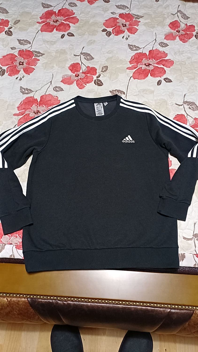 아디다스 기모맨투맨 실측105 가슴57 기장71 상품이미지1