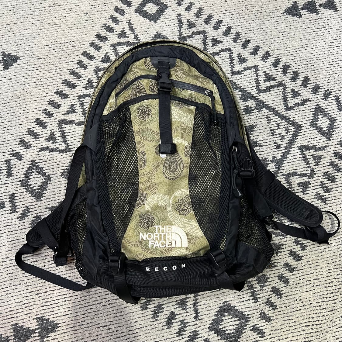TNF 노스페이스 Japan 페이즐리 레콘 백팩 30L 상품이미지2