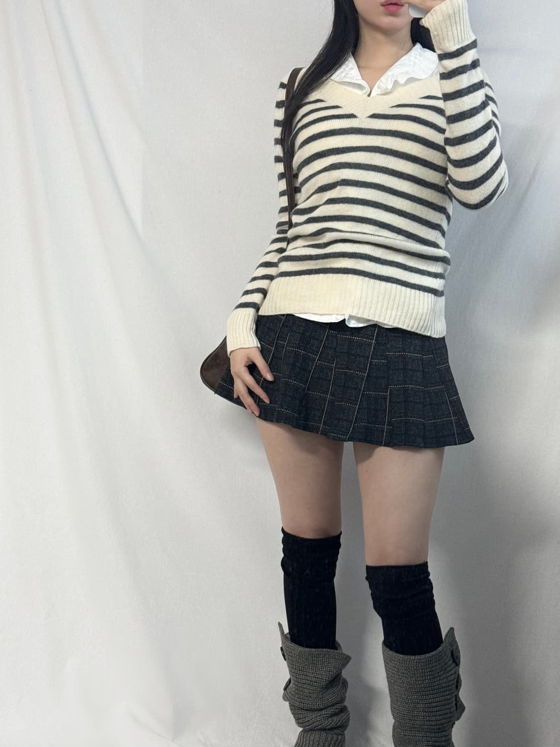 와이드 넥 울 니트 체크 패턴 미니 팬츠 2pcs SET 상품이미지9